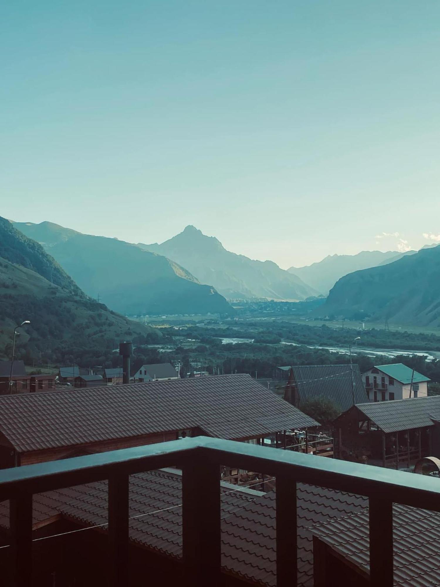 فندق Melodia Kazbegi المظهر الخارجي الصورة
